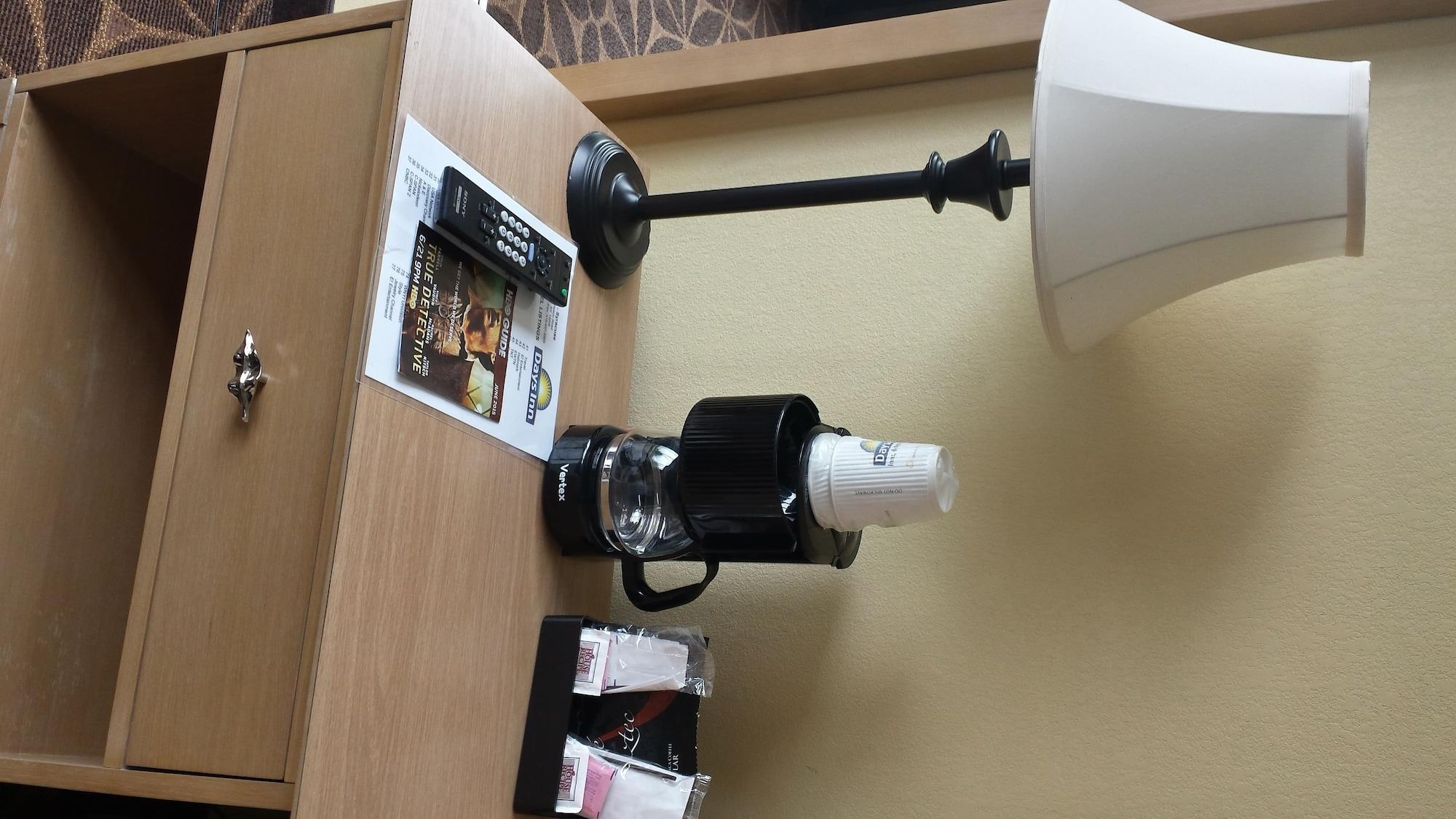 锡拉库兹温德姆戴斯酒店 东锡拉丘兹 外观 照片